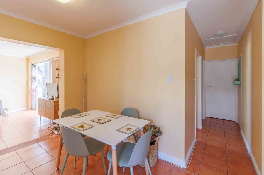 2 Bedroom Property for Sale in Table View Western Cape